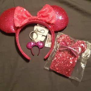 **LAST CHANCE**Disney Parks Imagination Pink Set
